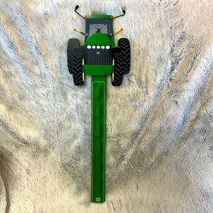 John Deere children’s cap rack